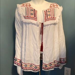 2 Chic Luxe White Bohemian embroidered cardigan SM